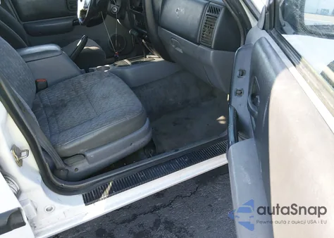 1998 Jeep Cherokee Classic/Sport from USA, damaged, VIN 1J4FT68S7WL249133